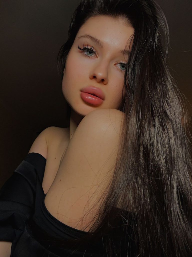 Эскортница Катя в Москве