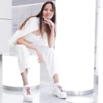 Модель Лаура