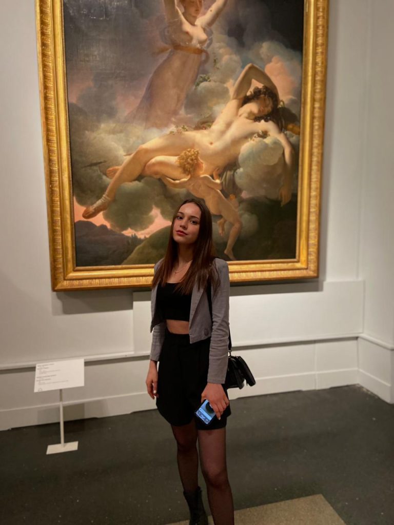 Эскорт модель Даша